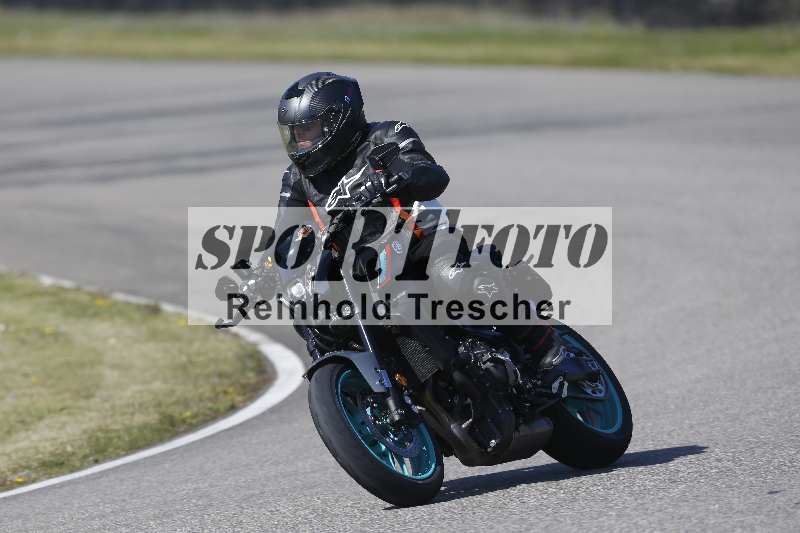 /01 02.04.2026 MAZ ADR/Gruppe gelb Gruppe gruen/86